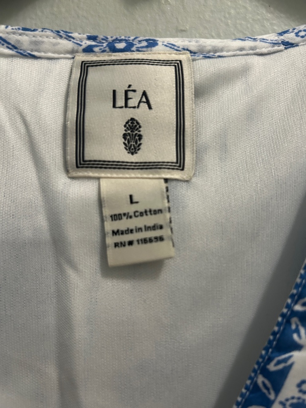 Lea Blue & White Floral V-Neck Midi Dress - Picture 4 of 7
